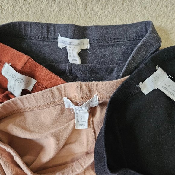 Lot of 4 Shorts - Perfect for under skirts or dresses - Picture 8 of 8